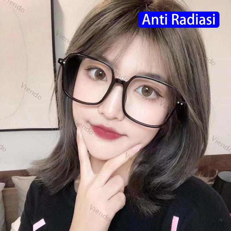 oversized square eyeglasses