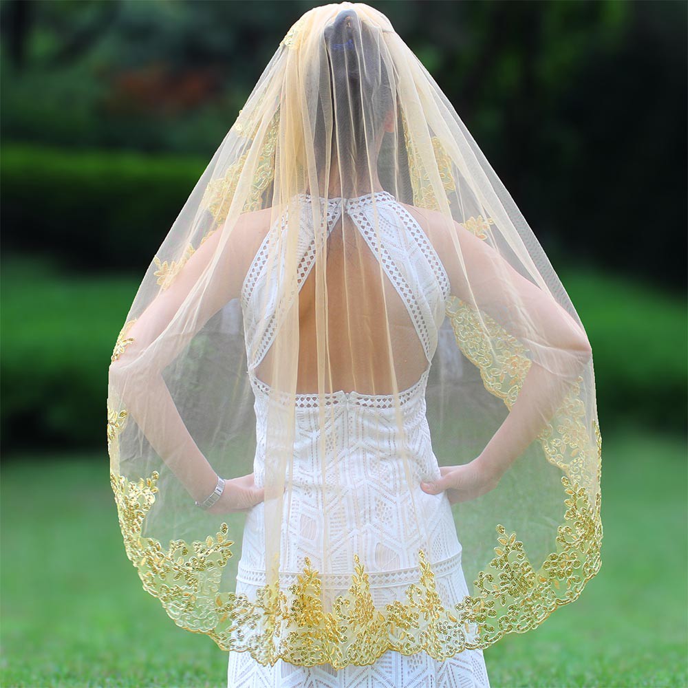 short wedding dress and veil