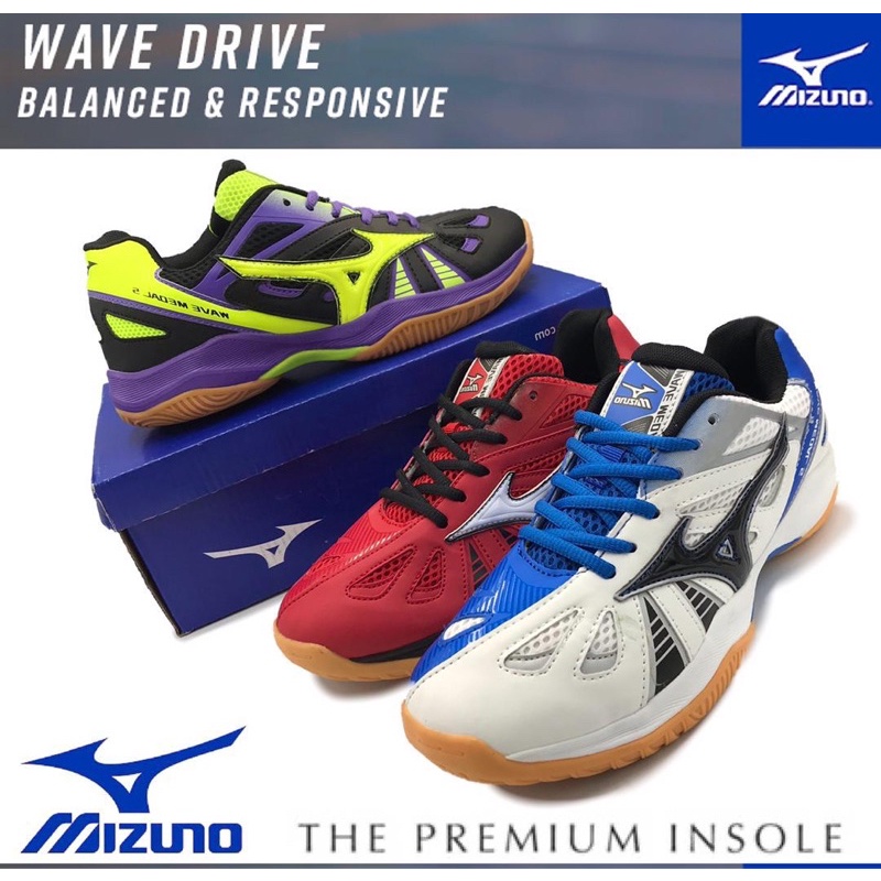 kasut badminton mizuno