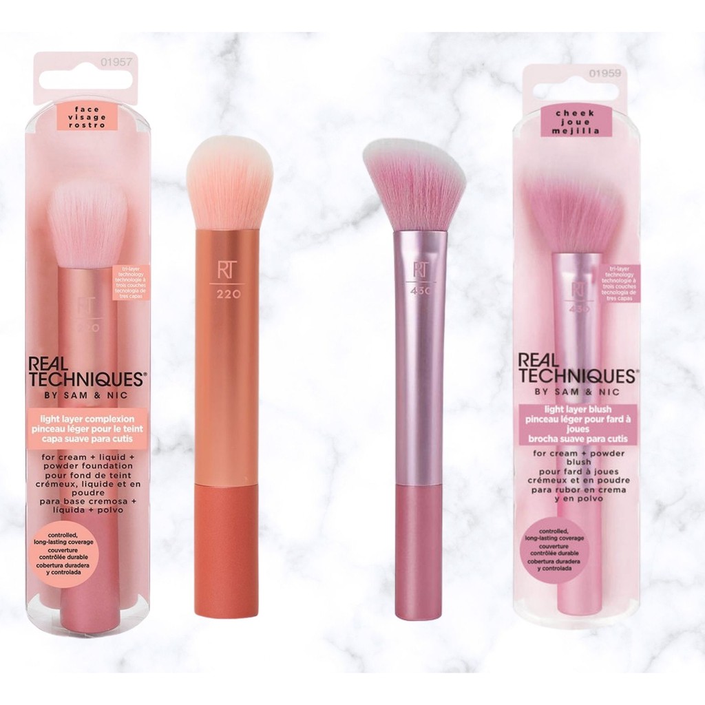 real techniques light layer blush brush