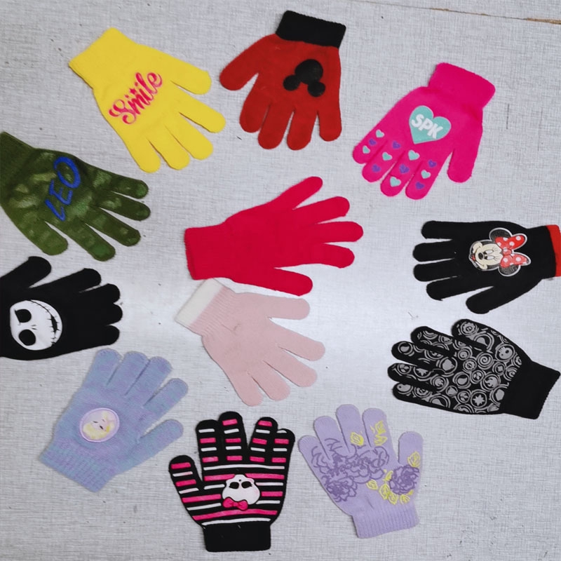 4 pcs Kids Gloves Stretchy Knit Gloves Winter Boys Girls Children Plain Solid
