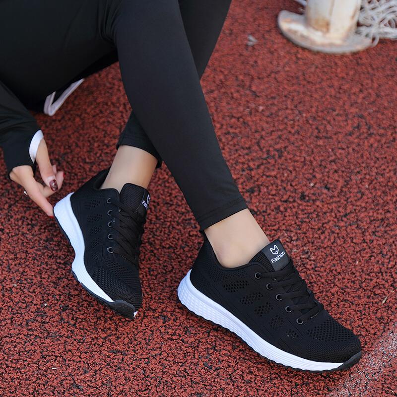 latest sport shoes for ladies