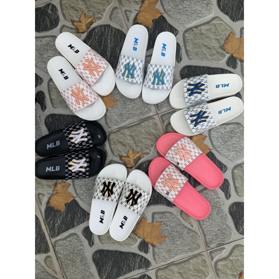 High Quality Sharp Embroidered Letter Sandals