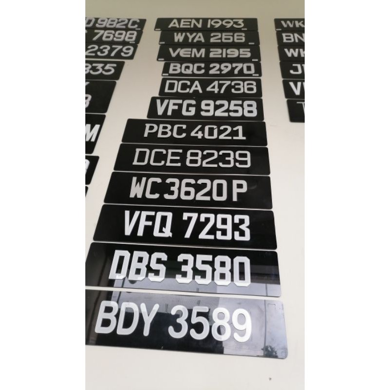 PLAT KRISTAL KERETA ND