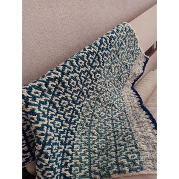 Mosaic crochet blanket -shades of blue