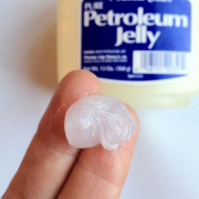 Petroleum Jelly/Vaseline /Soft Paraffin (less oily) Shopee Malaysia
