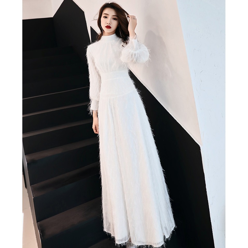 white baju kurung wedding