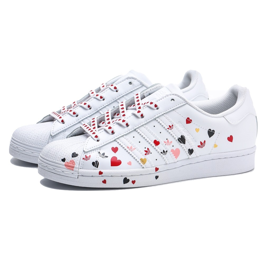 adidas superstar heart