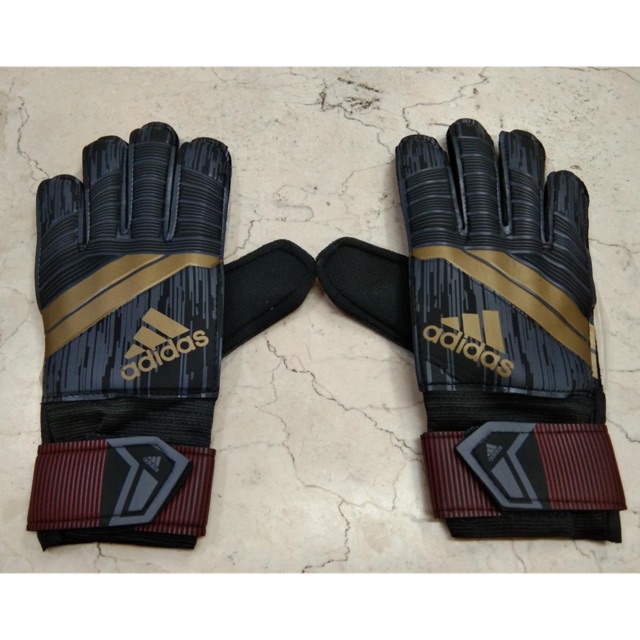 adidas goalkeeper gloves size 5