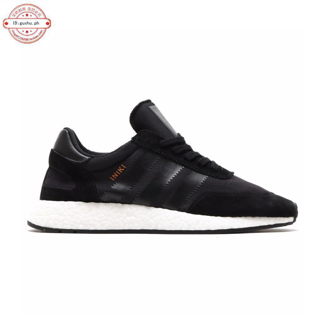 adidas iniki all black