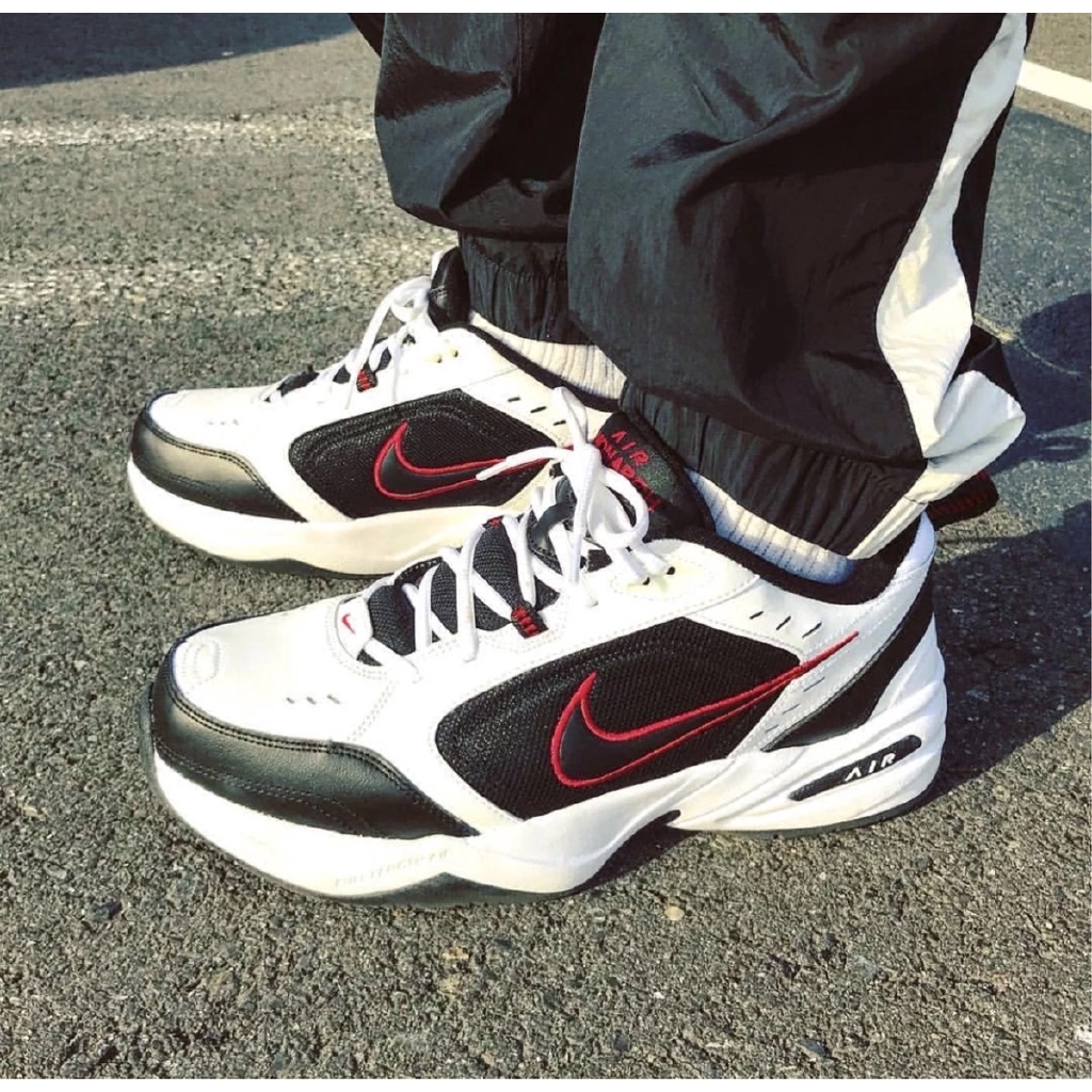 nike air monarch red