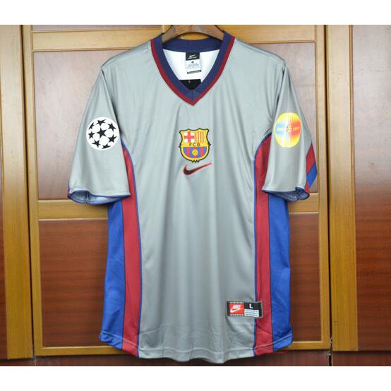 barcelona silver kit