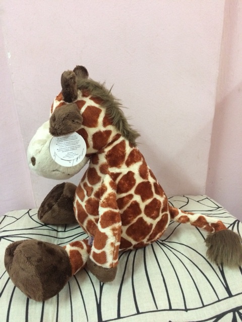 nici giraffe soft toy