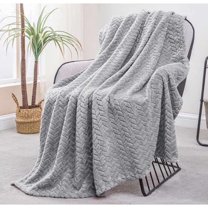 Fluffy Blanket Sofa Throw Selimut Gebu Flannel Blanket Throw Blanket Office Sofa Sleeping Fleece 毛毯 Single Twin Queen