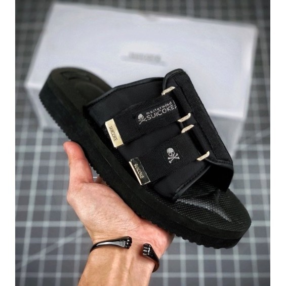 suicoke x mastermind