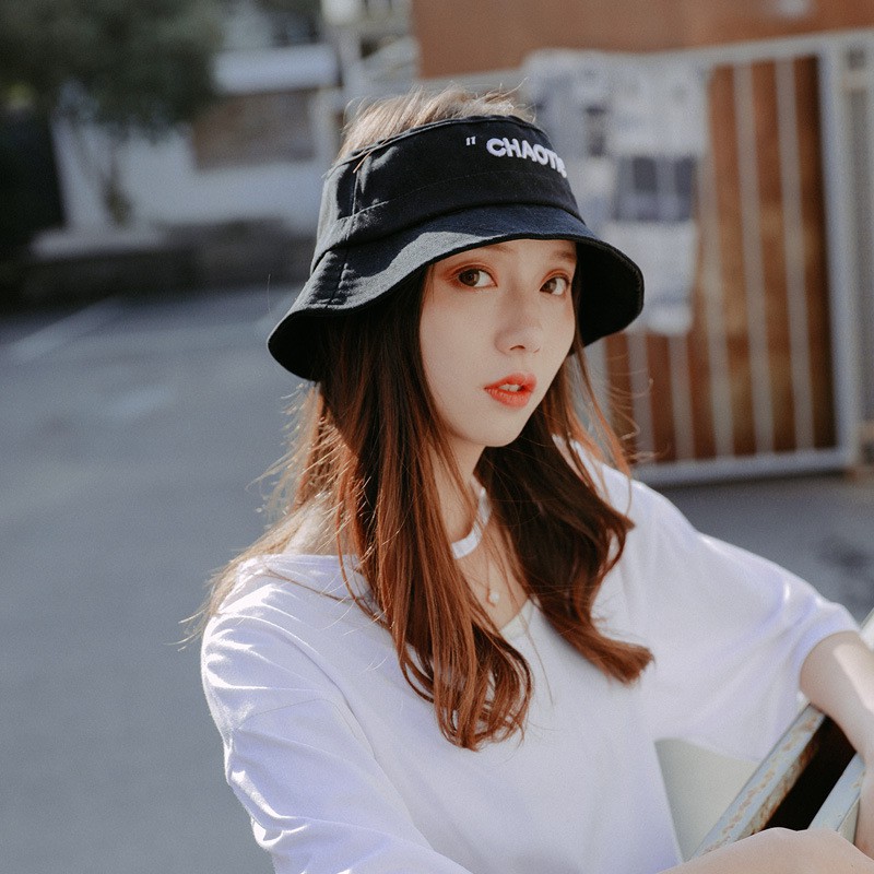 bucket hat hiking