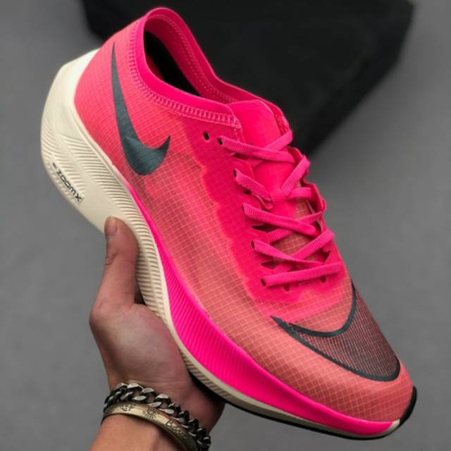 nike vaporfly pink mens