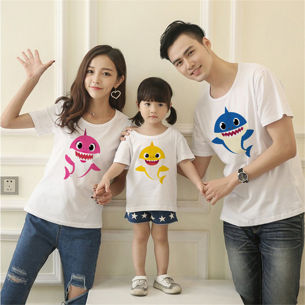 couple t shirt with baby girl