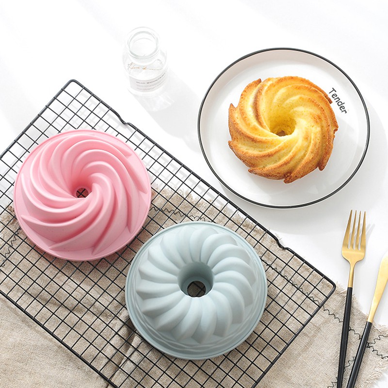 6 Inch Silicone Spiral Pattern Bundt Pan Chiffon Savarin Cake Mold Mousse Brownie Dessert Cake Decoration DIY Baking Too