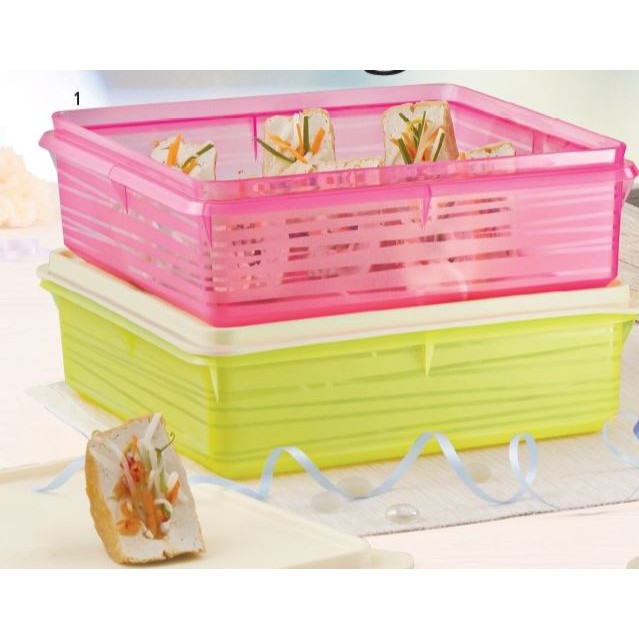 [Ready Stock] Tupperware B2B Snack Stor (1) 2.9L