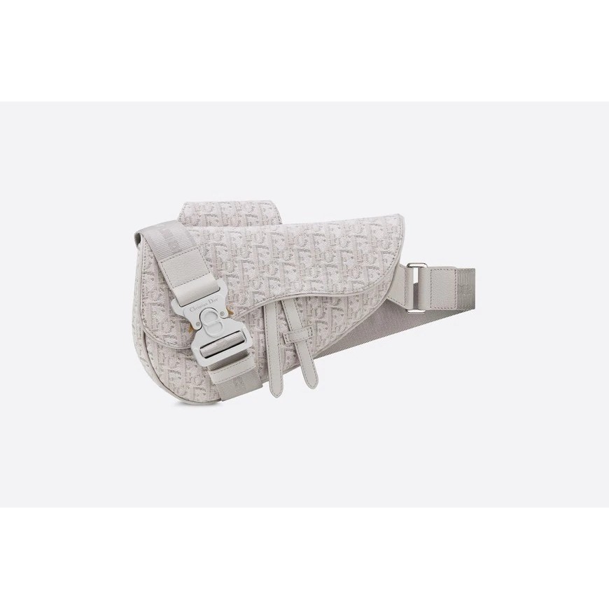 beige dior saddle bag