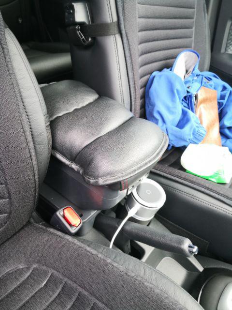Perodua Aruz / Toyota Rush Double Layer 9USB ARM REST 