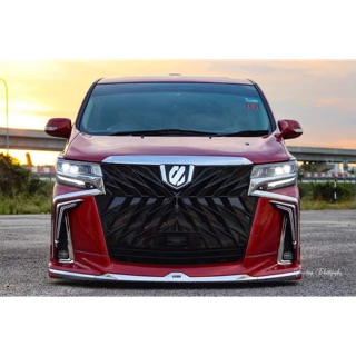 Mewah dan Berkelas: Mengulas Toyota Alphard 2019 Merah
