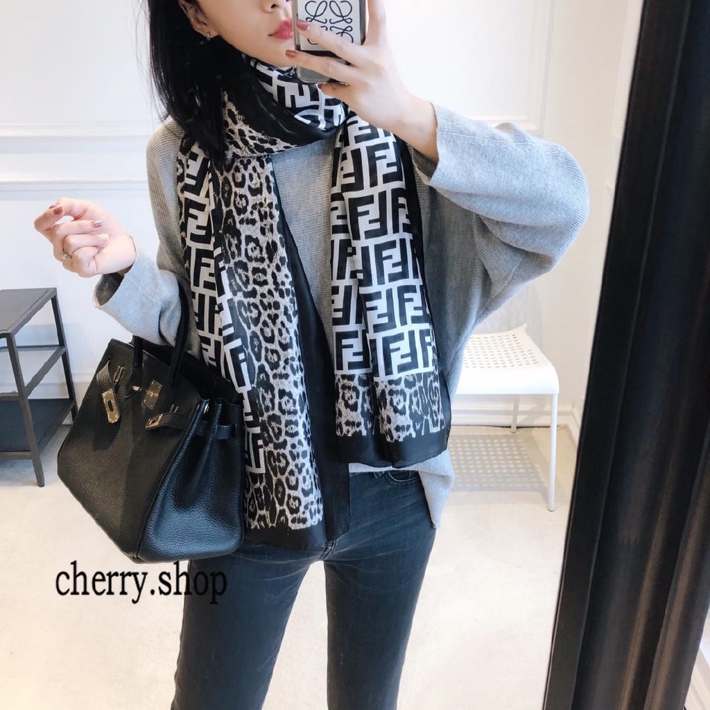 fendi scarf black and white