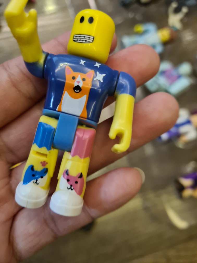 New 24pcs Set Virtual World Roblox Ultimate Collector S Set Games Action Figures Toys Shopee Malaysia - 24pcs set roblox game model heroes of doll shopee thailand