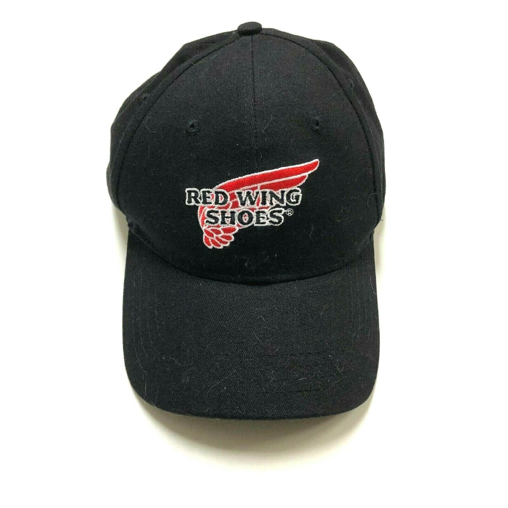 bass tracker hat