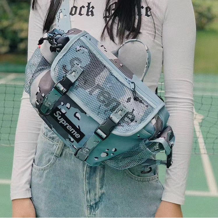ss20 supreme waist bag