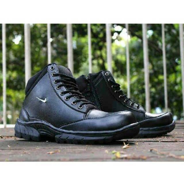 PRIA HITAM Safety Shoes nike betrano Armor Boots Iron Toe Working Project | Shopee Malaysia