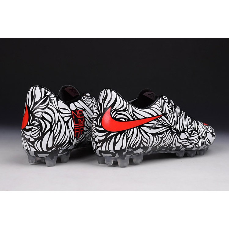 nike hypervenom phantom 5