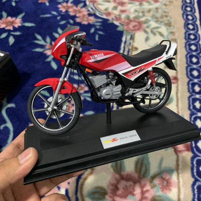 yamaha rxz diecast