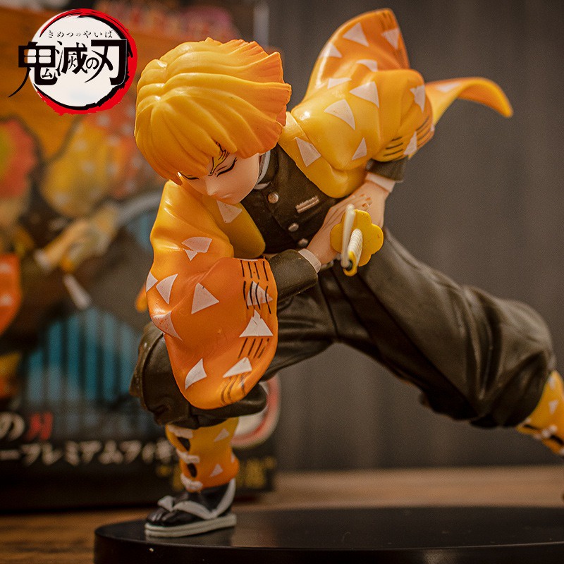 Demon Slayer Zenitsu Agatsuma Thunder Breathing First Form Figure Toys 【Ready Stock Malaysia】鬼灭之刃 模型
