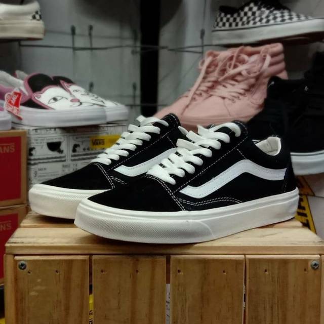 ivory vans shoes