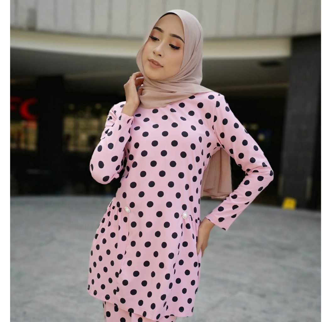 ootd baju polkadot