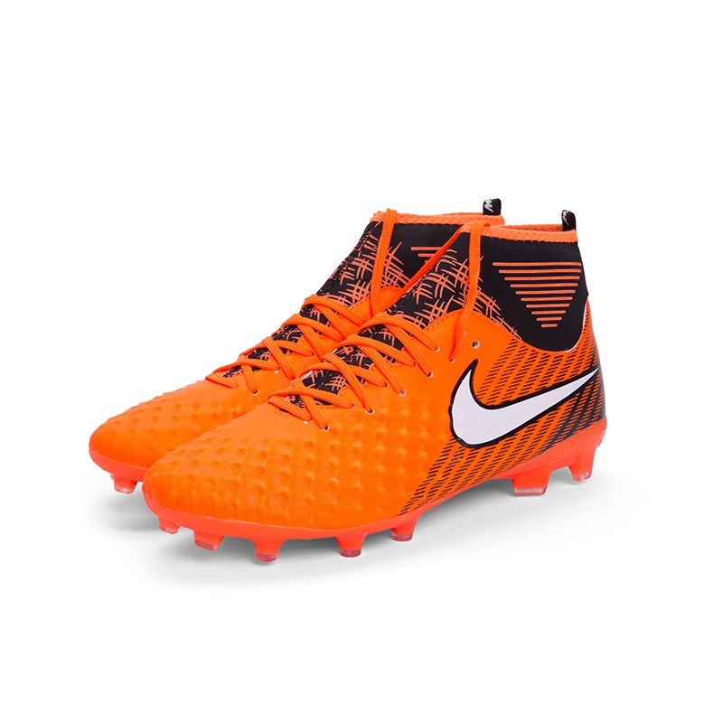 new football shoes nike