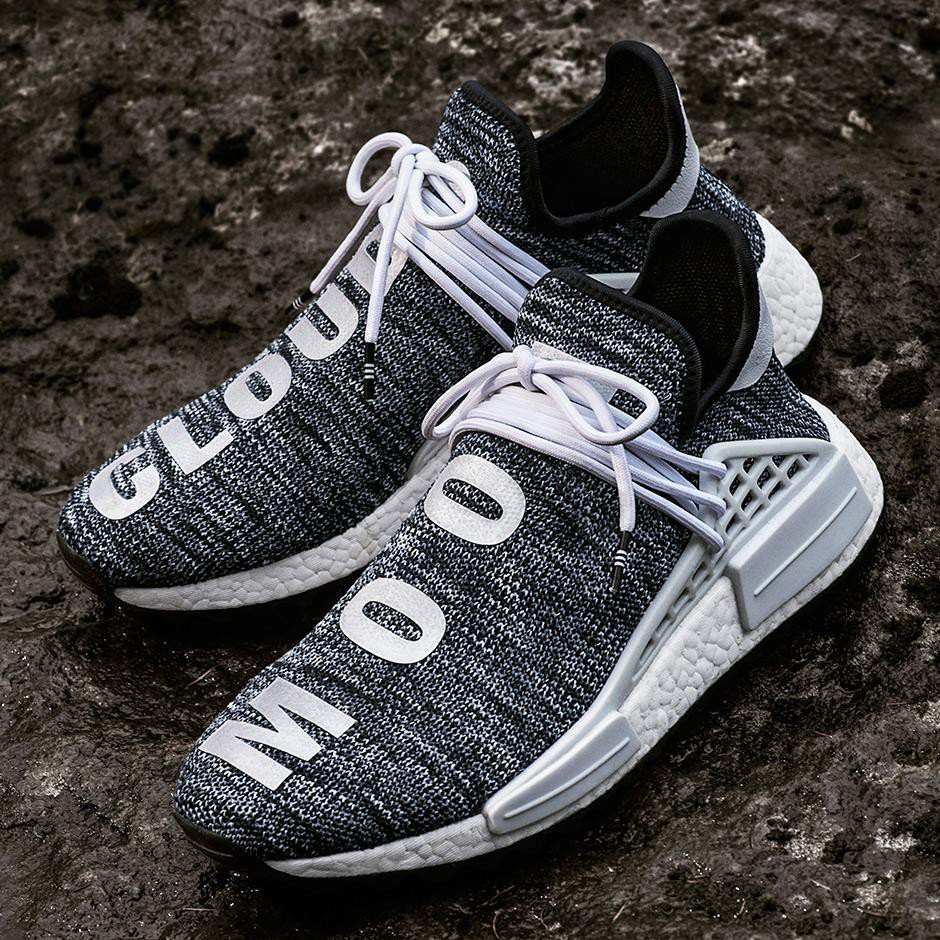 adidas nmd human race core black