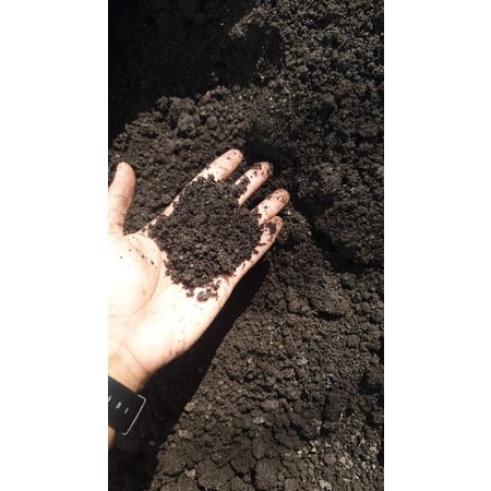 Tanah Hitam Organik Sawit Asli 1kg Tanah Siap Tapis‼️