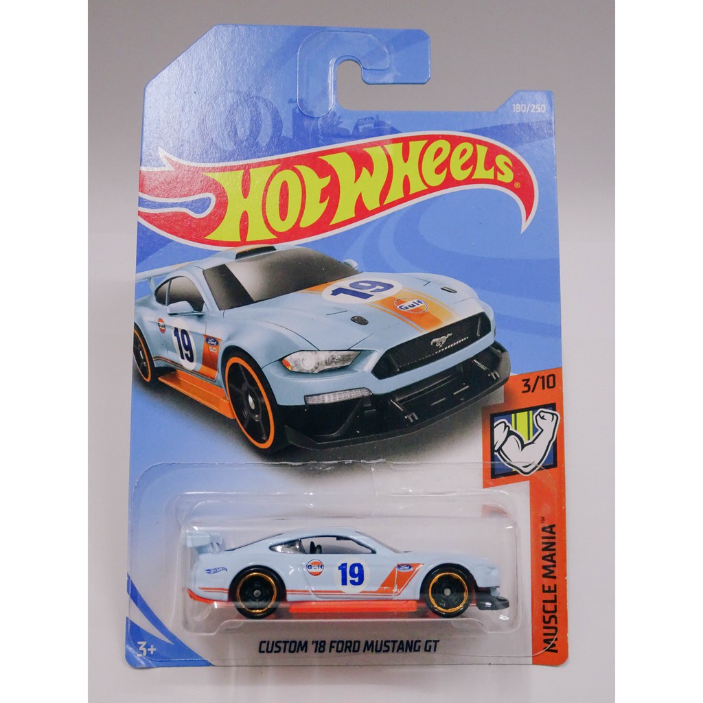 hot wheels custom 18 ford mustang gt