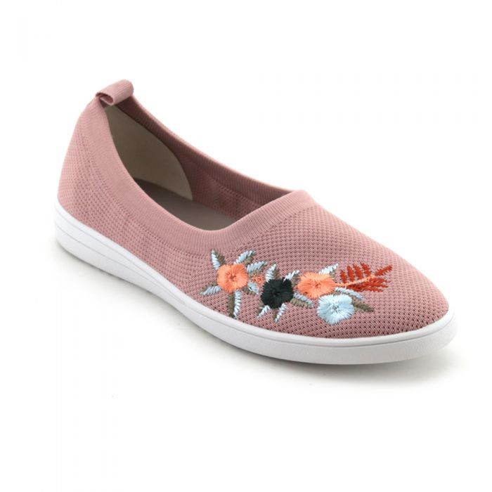 casual shoes for women