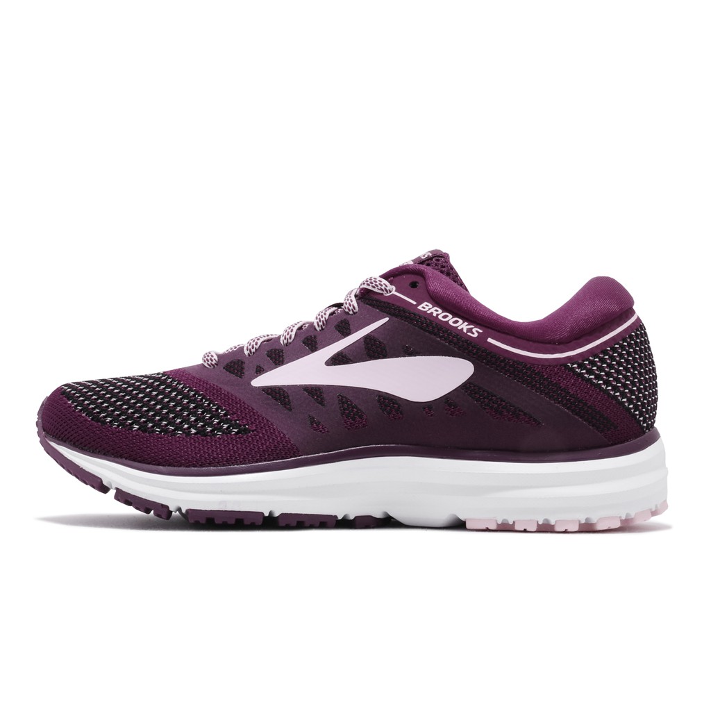 brooks running shoes revel
