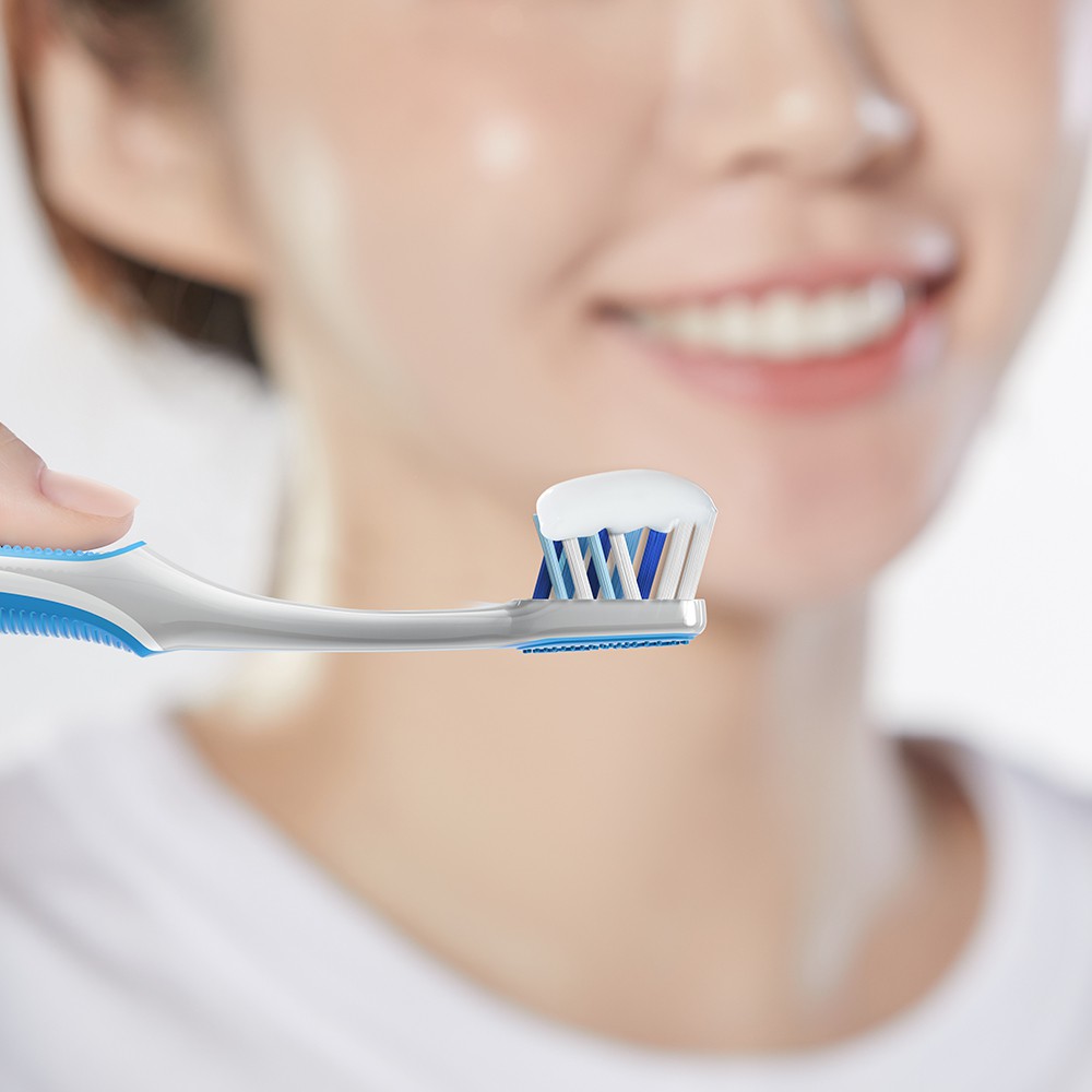 small head toothbrush for back teeth