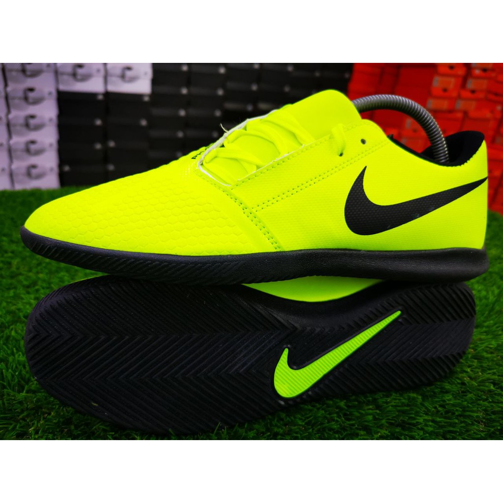 nike phantom venom futsal