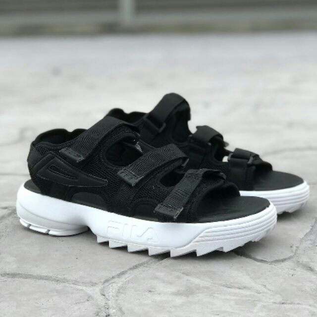 harga sandal fila disruptor