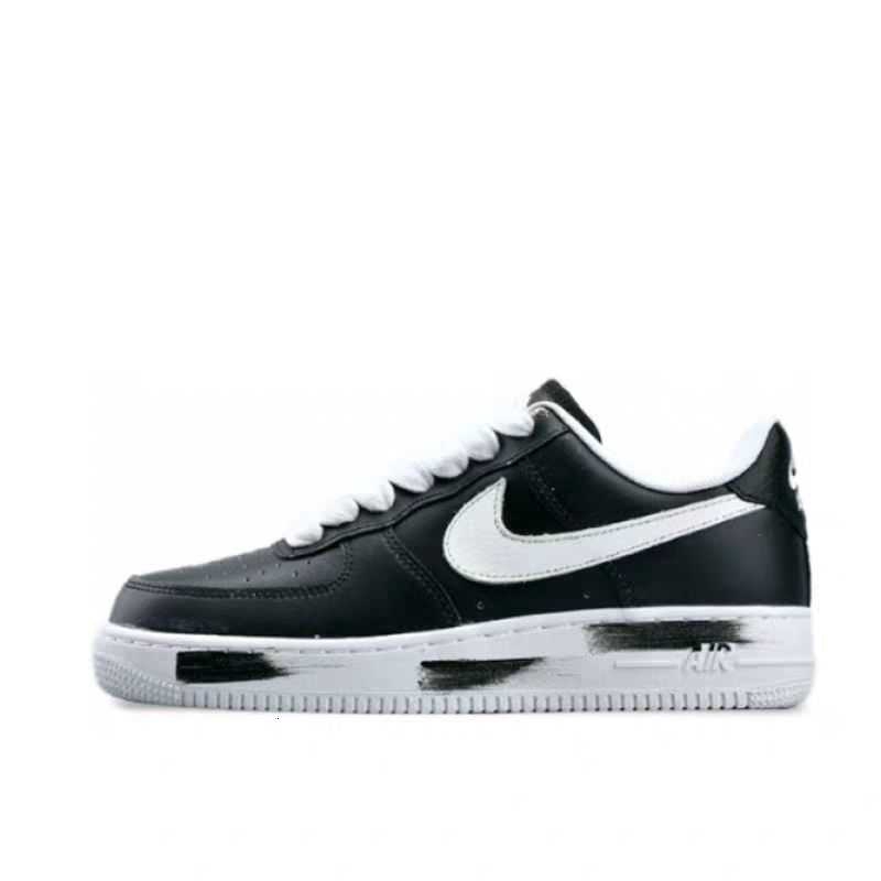 air force 1 half black and white