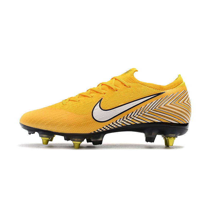 nike football shoes for kids