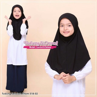 Awak Geng Style Kiri Ke Kanan Cube Komen Bawal Sulam By Hijab Galeria Muslimah Fashion Outfits Hijab Fashion Hijab Style Casual