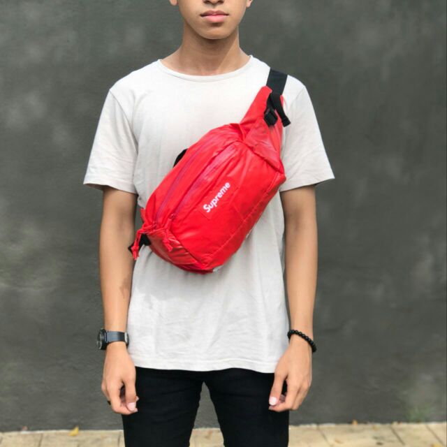 Supreme Waist Bag Black, Men's Fashion, Bags, Sling Bags on Carousell